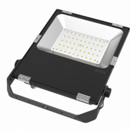 LED-Fluter 5000K kaltweiss 5500 Lumen IP65 Hochvolt 80-269V DC-kompatbel