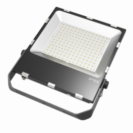 LED-Fluter 5000K kaltweiss 18000 Lumen IP65 Hochvolt 80-269V DC-kompatbel